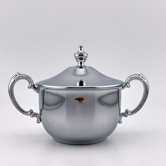 Vintage, Creamer and Two-handled Sugar Bowl with Lid, A Danny Wilson Original - Picture 9 of 12